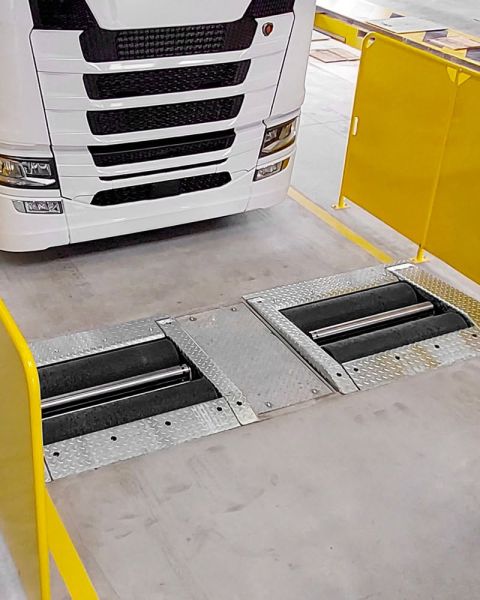 Banc de freinage poids lourds CAP9110 au format compact – CAPELEC