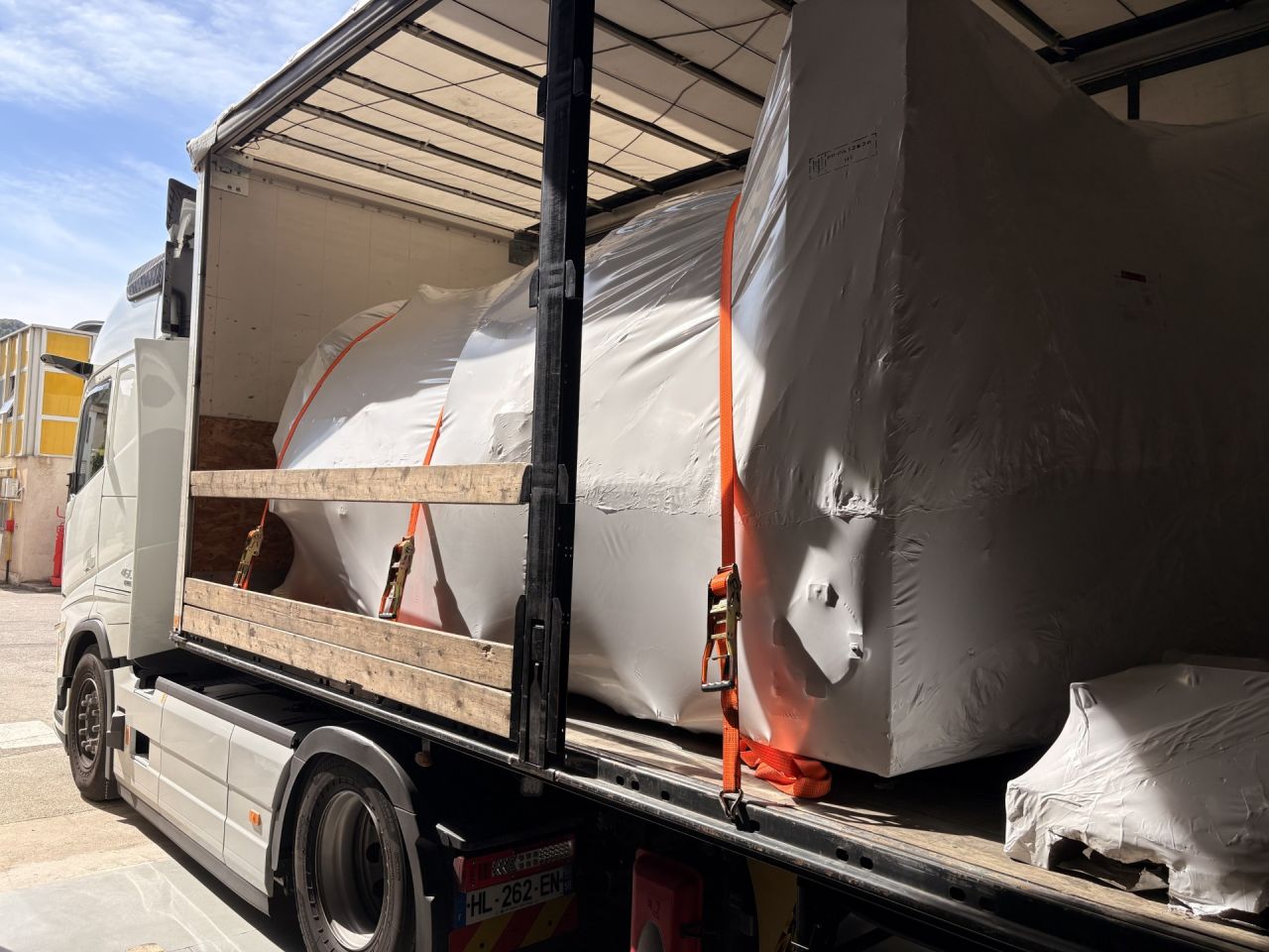 Caisson hyperbare mobile CX1800 pour navires et VSP – COMEX